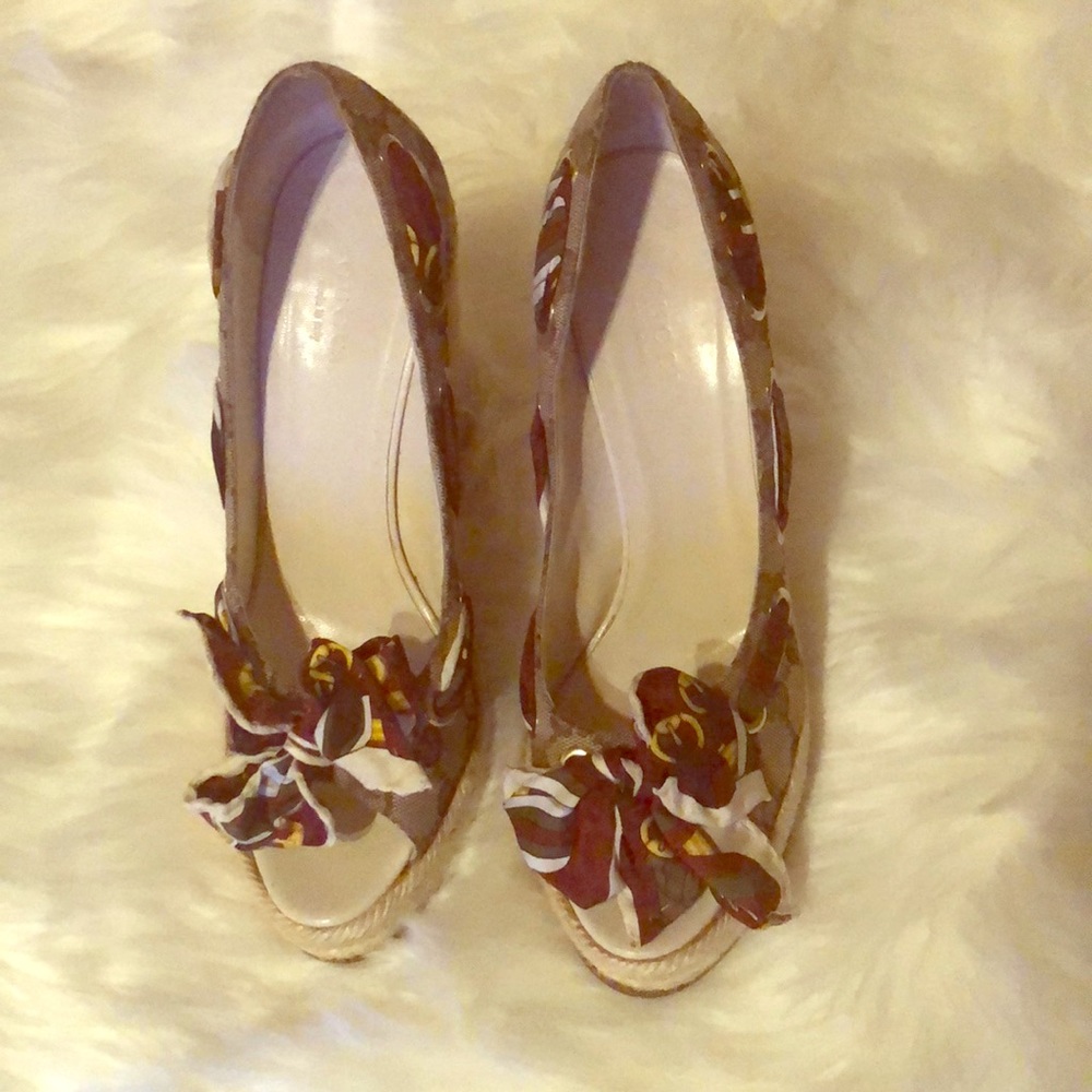Gucci platform